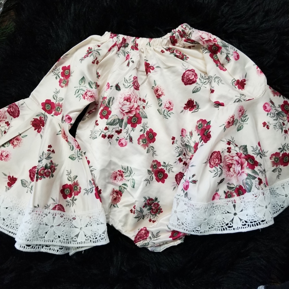 Bell sleeve romper